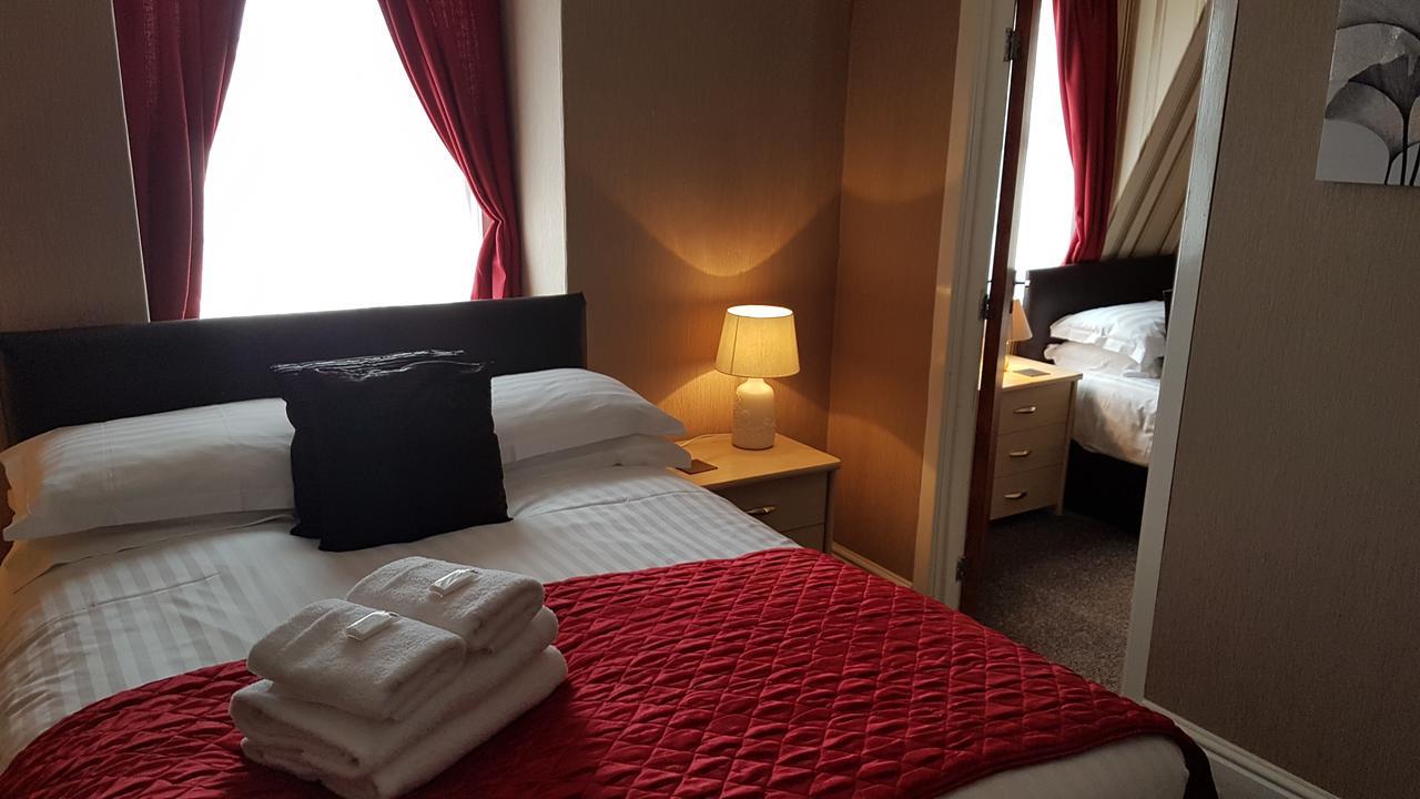 The Cumbrian Hotel Blackpool Extérieur photo